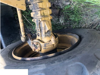 Cubo de roda CATERPILLAR