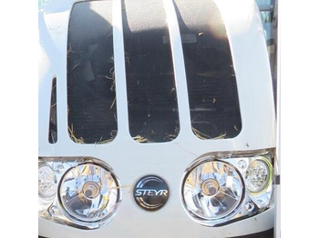 Capô STEYR