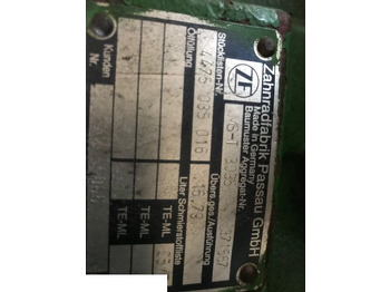 Cubo de roda para Máquina agrícola John Deere 3215 - Piasta: foto 3