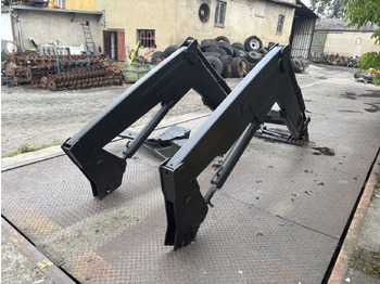 Carregador frontal para o trator JOHN DEERE