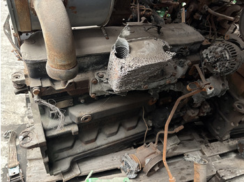Motor e peças para Máquina agrícola John Deere 6920S Silnik CZĘŚCI 6068HL474: foto 2