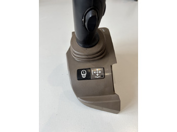 Manete de mudanças para Máquina agrícola John Deere seria 6000 7000 8000 R - joystick 5-funkcyjny CommandARM RE573554: foto 3 Manete de mudanças para Máquina agrícola John Deere seria 6000 7000 8000 R - joystick 5-funkcyjny CommandARM RE573554: foto 3