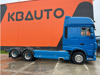 Camião chassi DAF XF 530 6x2 PTO / CHASSIS L=6074 mm: foto 4