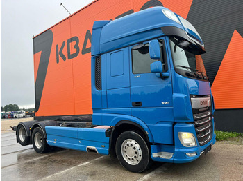 Camião chassi DAF XF 530 6x2 PTO / CHASSIS L=6074 mm: foto 3