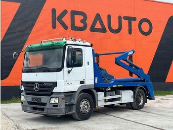 Camião multibenne MERCEDES-BENZ Actros 1832