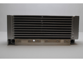 Radiador de óleo para Máquina de construção novo Oliekoeler 04102800 / 04281090 voor Deutz BF4L2011, D2011 L04 I, TD2011: foto 3 Radiador de óleo para Máquina de construção novo Oliekoeler 04102800 / 04281090 voor Deutz BF4L2011, D2011 L04 I, TD2011: foto 3