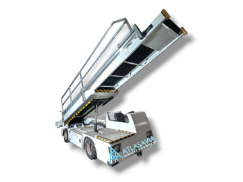 Veículo com correia transportadora
