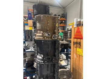 Caixa de velocidade novo Volvo Powertronic versnellingsbakken hoofdhuizen: foto 2