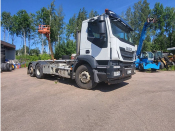 Camião com sistema de cabo IVECO Stralis