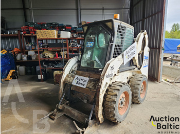 Mini pá carregadora BOBCAT