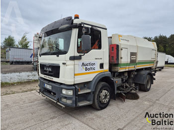 Varredora urbana MAN TGM 15.250