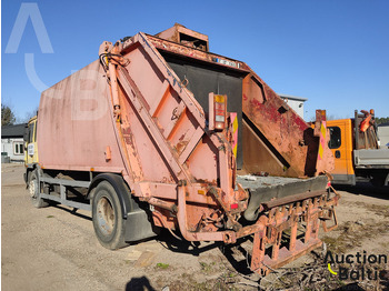 Caminhão de lixo Volvo FL618: foto 3