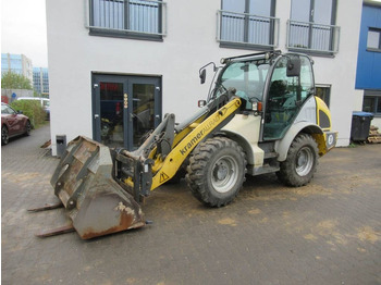 Pá carregadora de rodas KRAMER