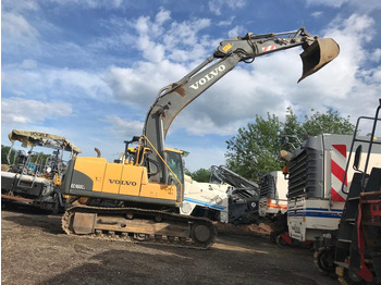 Escavadora de rastos VOLVO EC160CL