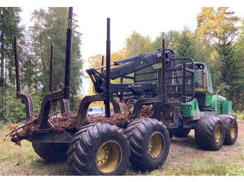 Forwarder John Deere 1110 E: foto 1