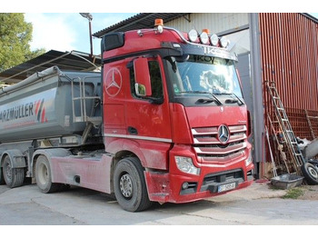 Tractor MERCEDES-BENZ Actros 1848