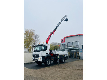 Camião basculante, Camião grua Mercedes-Benz Arocs 1835  4x4 Meiller Fassi F135 Kran Kipper: foto 3