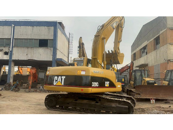 Escavadora de rastos CATERPILLAR 320C: foto 3