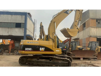 Escavadora de rastos CATERPILLAR 320C
