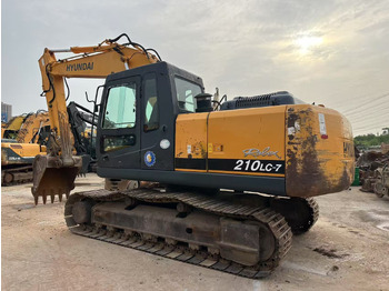 Escavadora de rastos HYUNDAI R210