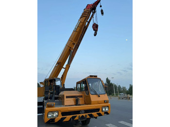 Grua móvel TADANO TG-500E