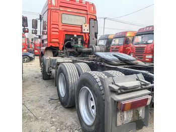 Tractor Shacman M3000 6x4: foto 4 Tractor Shacman M3000 6x4: foto 4