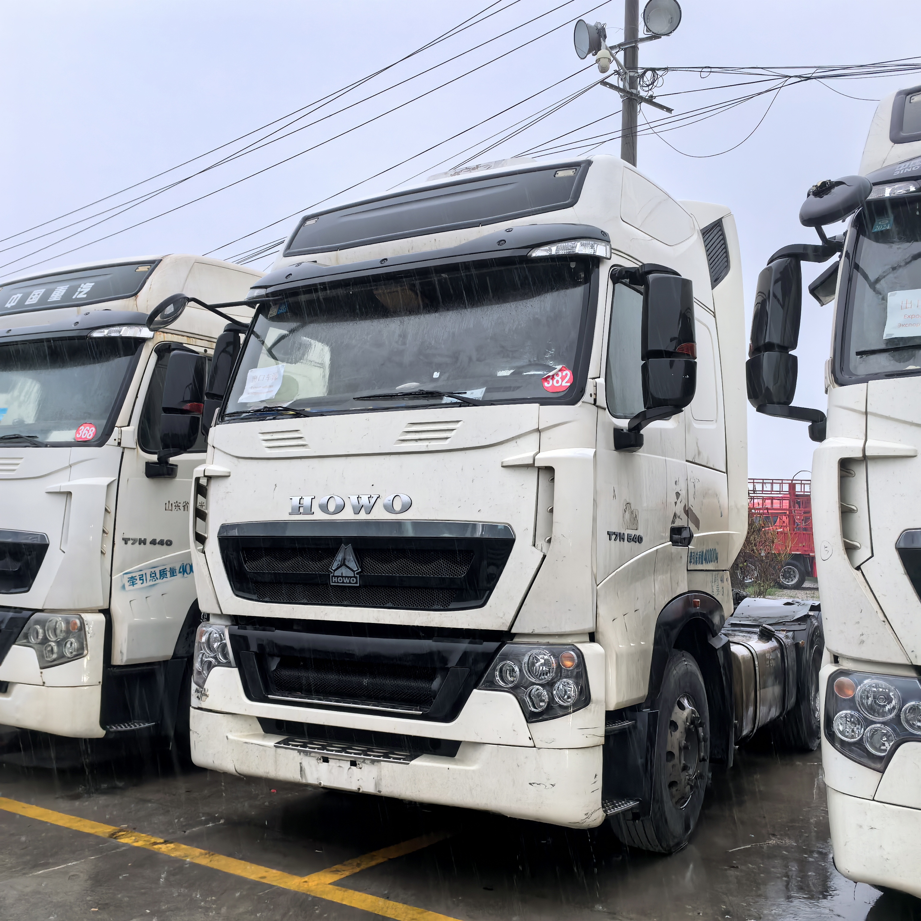 Tractor SINOTRUK HOWO