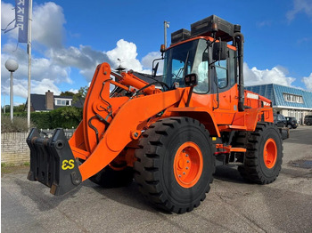 Pá carregadora de rodas DOOSAN DL250