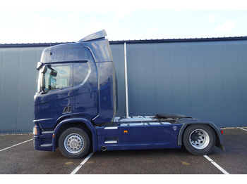 Tractor Scania R450: foto 1