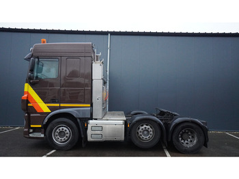 Tractor DAF XF 460