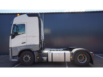 Tractor VOLVO FH 420