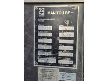 Empilhador telescópico MANITOU MT 932