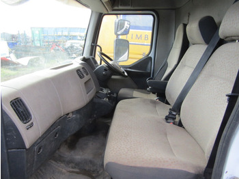 Cabine para Camião RENAULT MIDLUM DXI 7.5T CAB (2013): foto 3