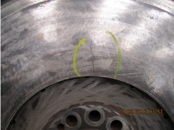 Motor e peças para Camião SCANIA 124 420 DC1203 FLYWHEEL: foto 2