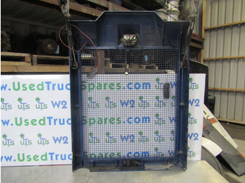 Cabine e interior para Camião SCHMIDT SWINGO 2015 EURO 6 RADIATOR GRILL COMPLETE WITH STAYS: foto 2