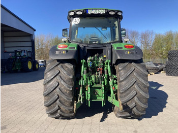 Trator John Deere 6210R: foto 2