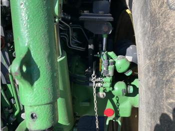 Trator John Deere 6210R: foto 4