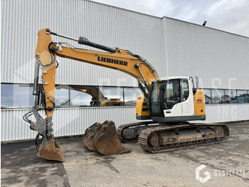 Escavadora de rastos LIEBHERR R 926