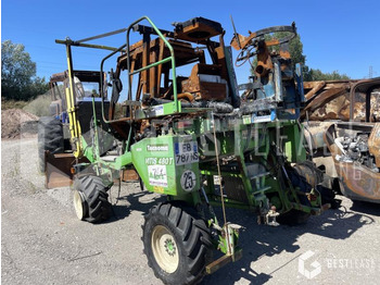 Tractor pernalta Tecnoma VITIS 480 T: foto 3 Tractor pernalta Tecnoma VITIS 480 T: foto 3