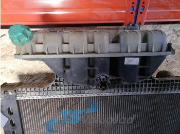Radiador para Camião MAN Cooling radiator 81061016512: foto 3