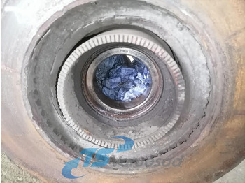 Cubo de roda para Camião Volvo Volvo truck with wheel hub 21184091: foto 3