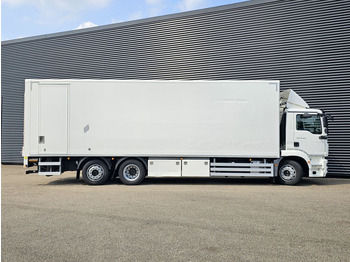 Camião de lona MAN TGM 26.320 / 6x2-4 / LBW / 6000kg TAIL LIFT: foto 5