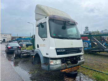 Camião de lona DAF LF 45.220 12 to. for PARTS no engine no gearbox!: foto 4