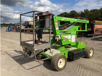 Plataforma articulada NIFTYLIFT