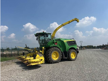 Picadora de forragem automotriz JOHN DEERE