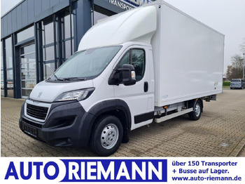 Carrinha de contentor PEUGEOT Boxer