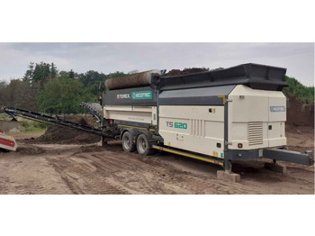 Peneira vibratória TEREX