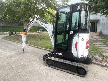 Mini escavadeira Bobcat E20Z: foto 2 Mini escavadeira Bobcat E20Z: foto 2