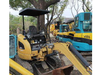 Mini escavadeira CATERPILLAR 302