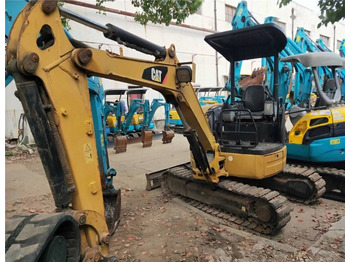 Mini escavadeira CATERPILLAR 303CR